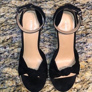 Express Wedges with ankle strap